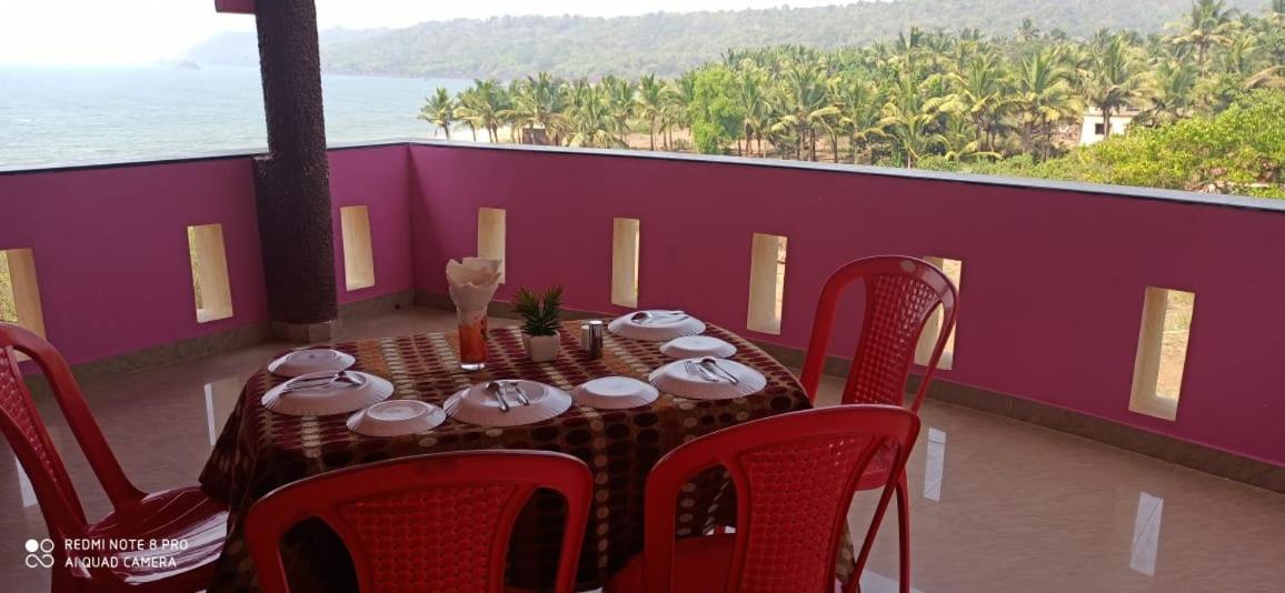 Saguntara Beach Homestay Vengurla Luaran gambar