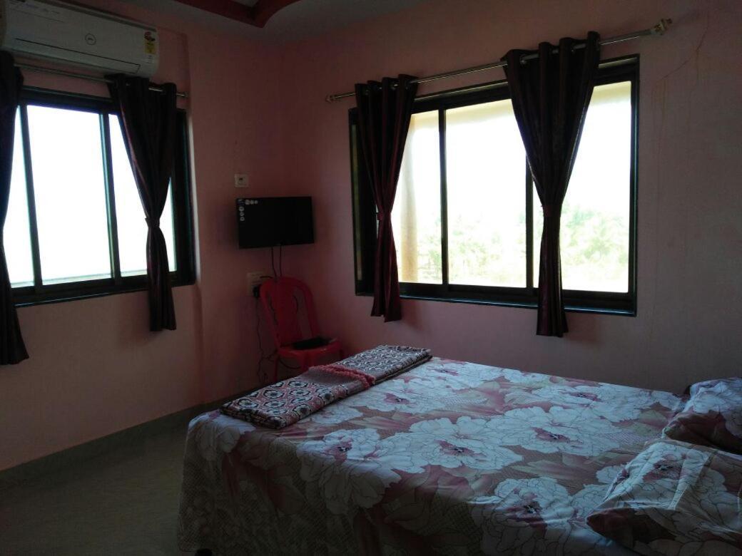 Saguntara Beach Homestay Vengurla Luaran gambar